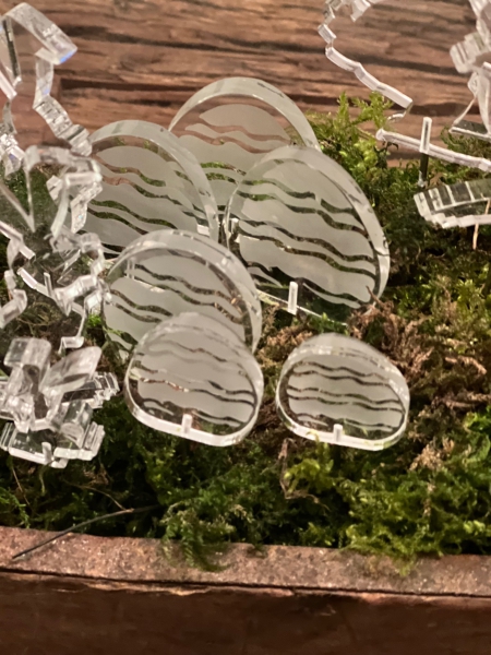 Ostereier aus Acryl